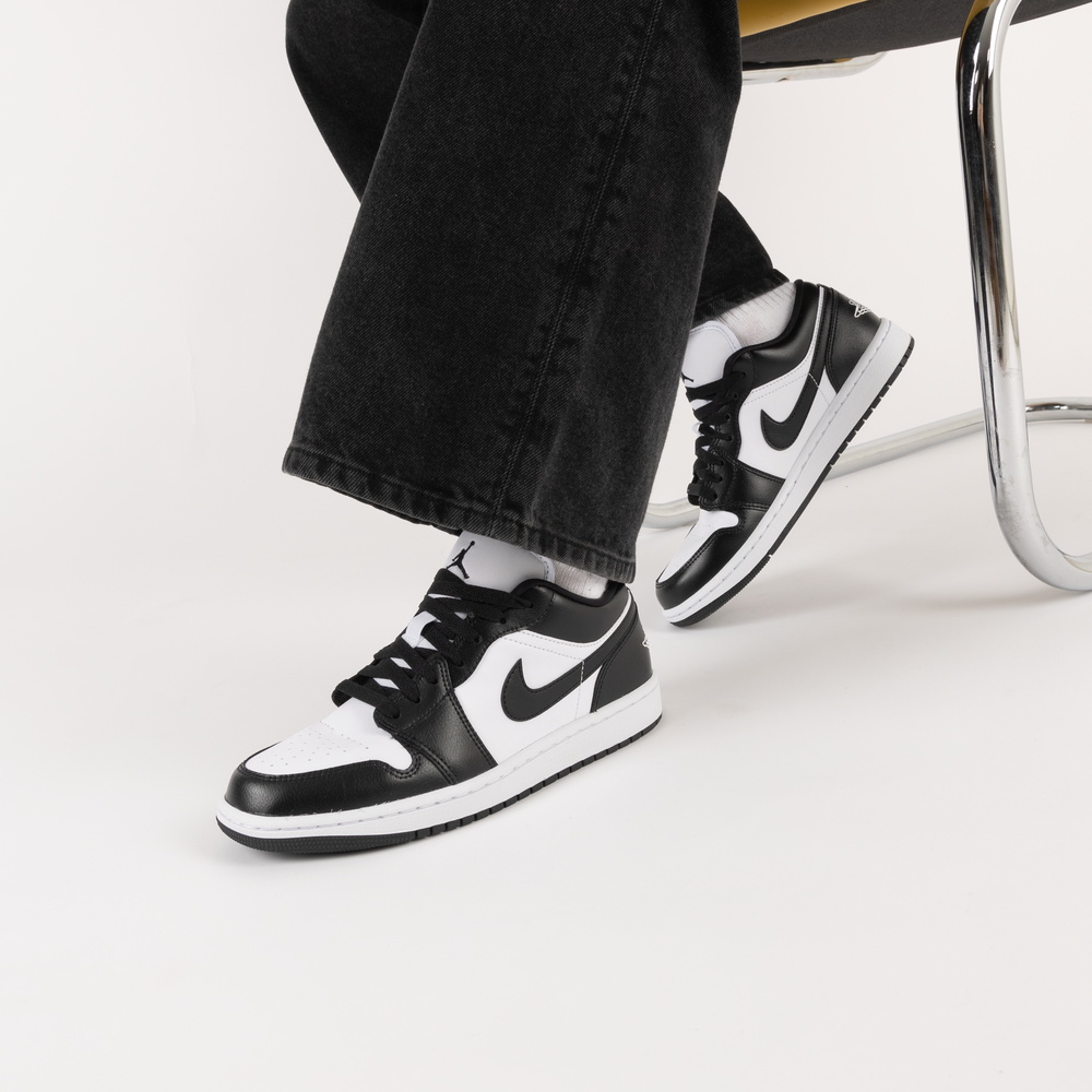 Jordan 1 low Panda