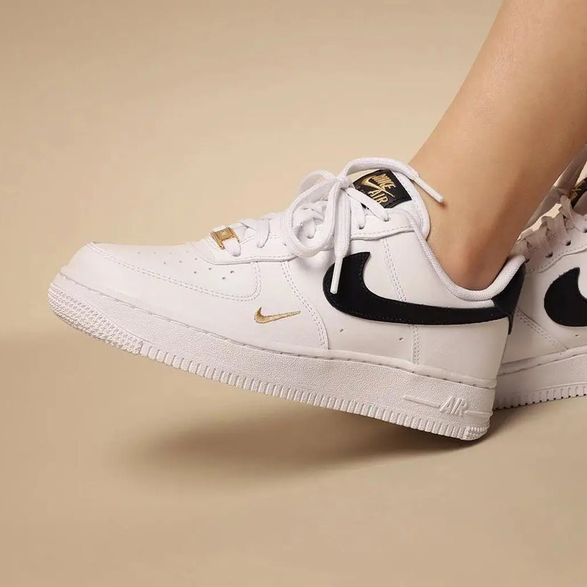 Air Force 1 Low '07 Essentials White Black Gold