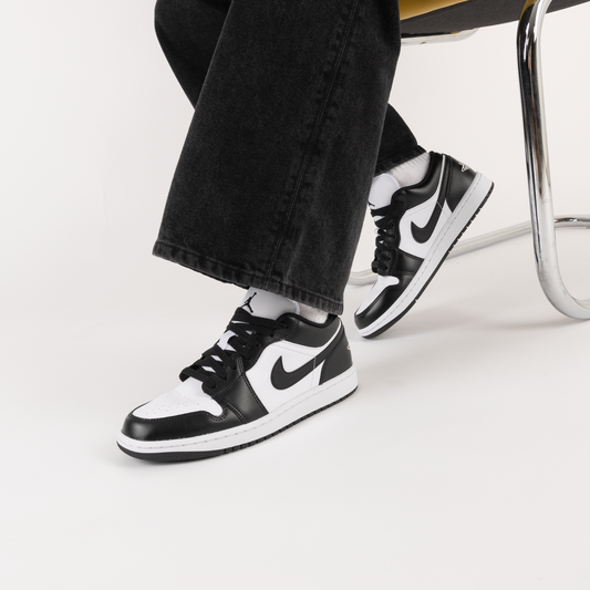 Jordan 1 low Panda