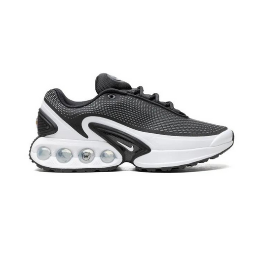 Nike DN Black And White