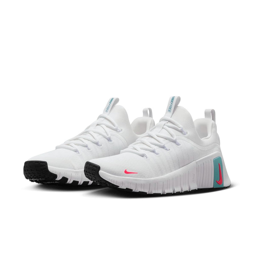 Free Metcon 6 white orange swoosh