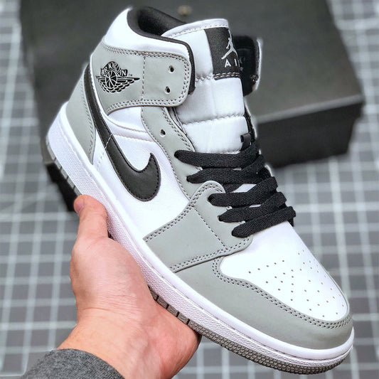 Air Jordan 1 Mid Light Smoke Grey